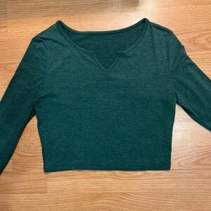 Top court à manches longues vert